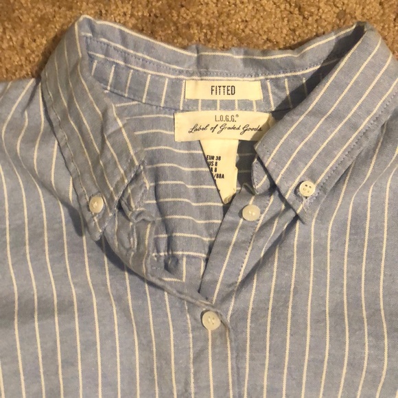 Women’s button down - Picture 2 of 2
